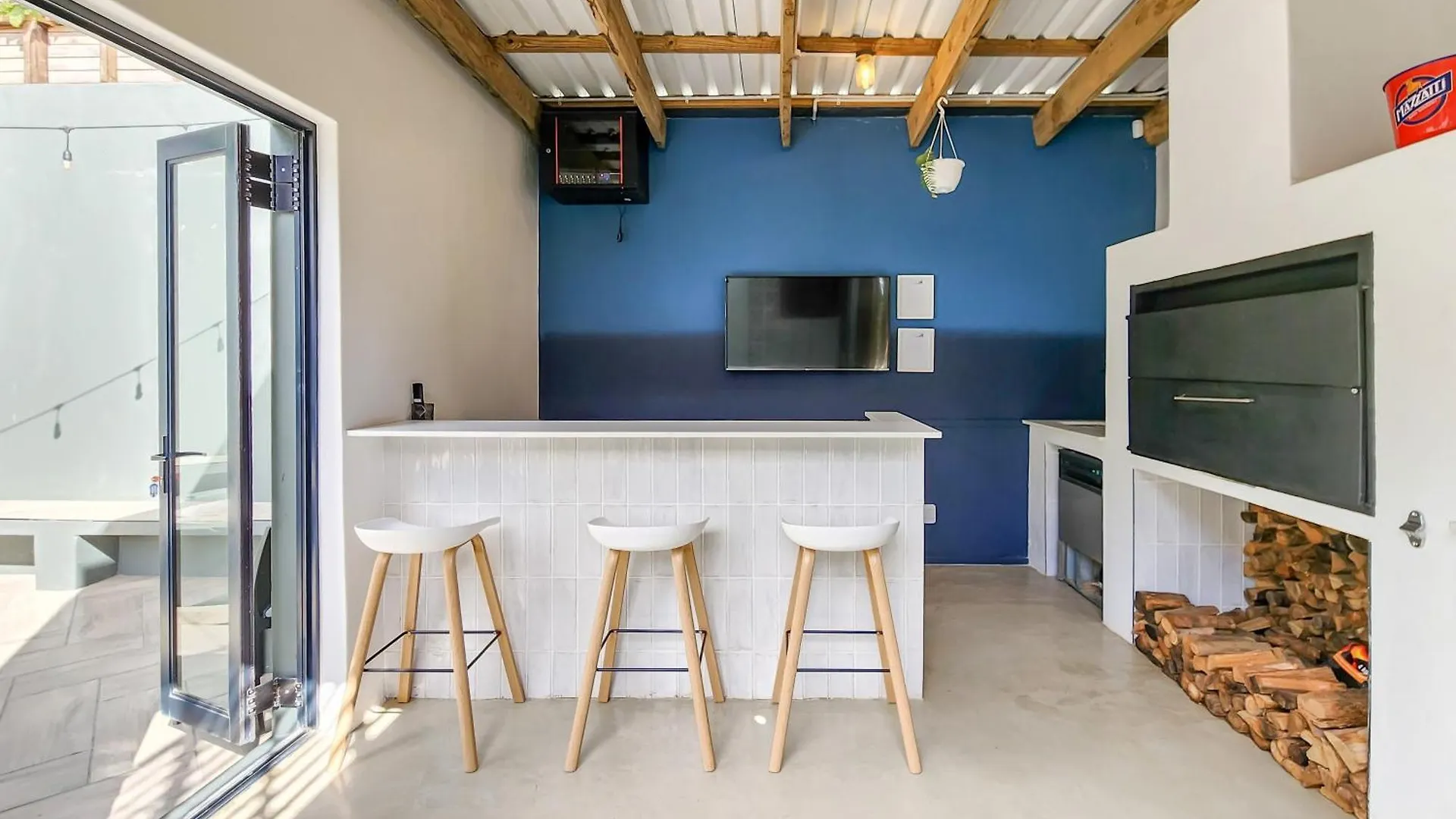 Adriatica - Virginia Avenue Villas Cape Town