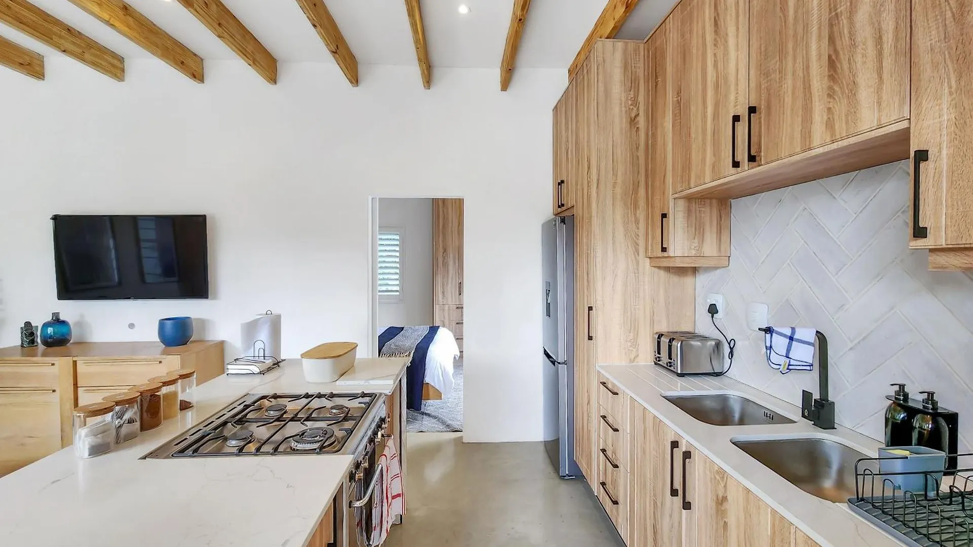 Adriatica - Virginia Avenue Villas Cape Town